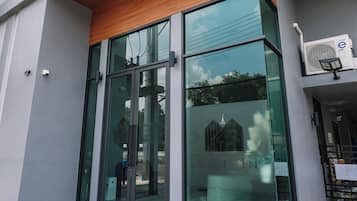 Bagian depan properti