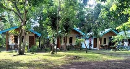 Tangkoko Macaca Resort