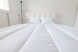 1 bedroom, iron/ironing board, WiFi, bed sheets - Luxueux Havre de Paix (Choisy-le-Roi)