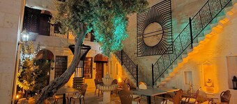 ABGAR OTEL