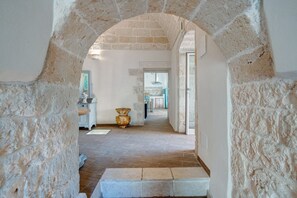 Interior - Appartamento Fico d'India - Villa Philos by Rentbeat (Ostuni)