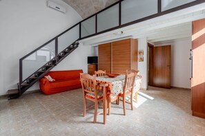 Interior - Archi di Mare - Scirocco by Rentbeat (Savelletri)
