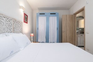 1 bedroom, iron/ironing board, travel cot, WiFi