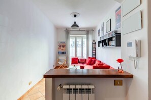 Living area - Casa Giancarlo by Rentbeat (Roma)