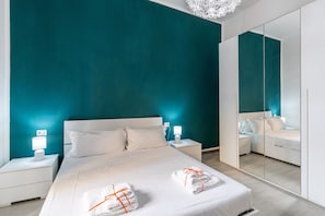 2 bedrooms, bed sheets