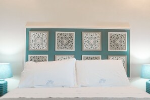 1 soverom, strykejern/-brett, reiseseng for barn og wi-fi