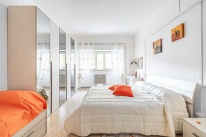 1 chambre, fer et planche à repasser, Wi-Fi, draps fournis