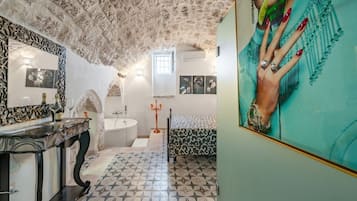 1 camera, Wi-Fi, lenzuola