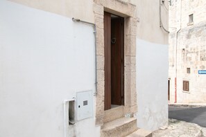Exterior detail - Casa Scipione by Rentbeat (Ostuni)