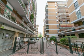 Exterior - Il rifugio dei nonni by Rentbeat (Roma)