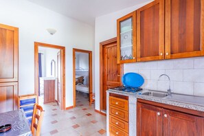Interior - Comino Alto - Appartamento 7 by Rentbeat (Siniscola)
