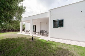 Exterior - Casa Zampignola 1 by Rentbeat (Ostuni)
