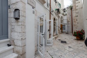 Exterior detail - Suite Violetta by Rentbeat (Martina Franca)