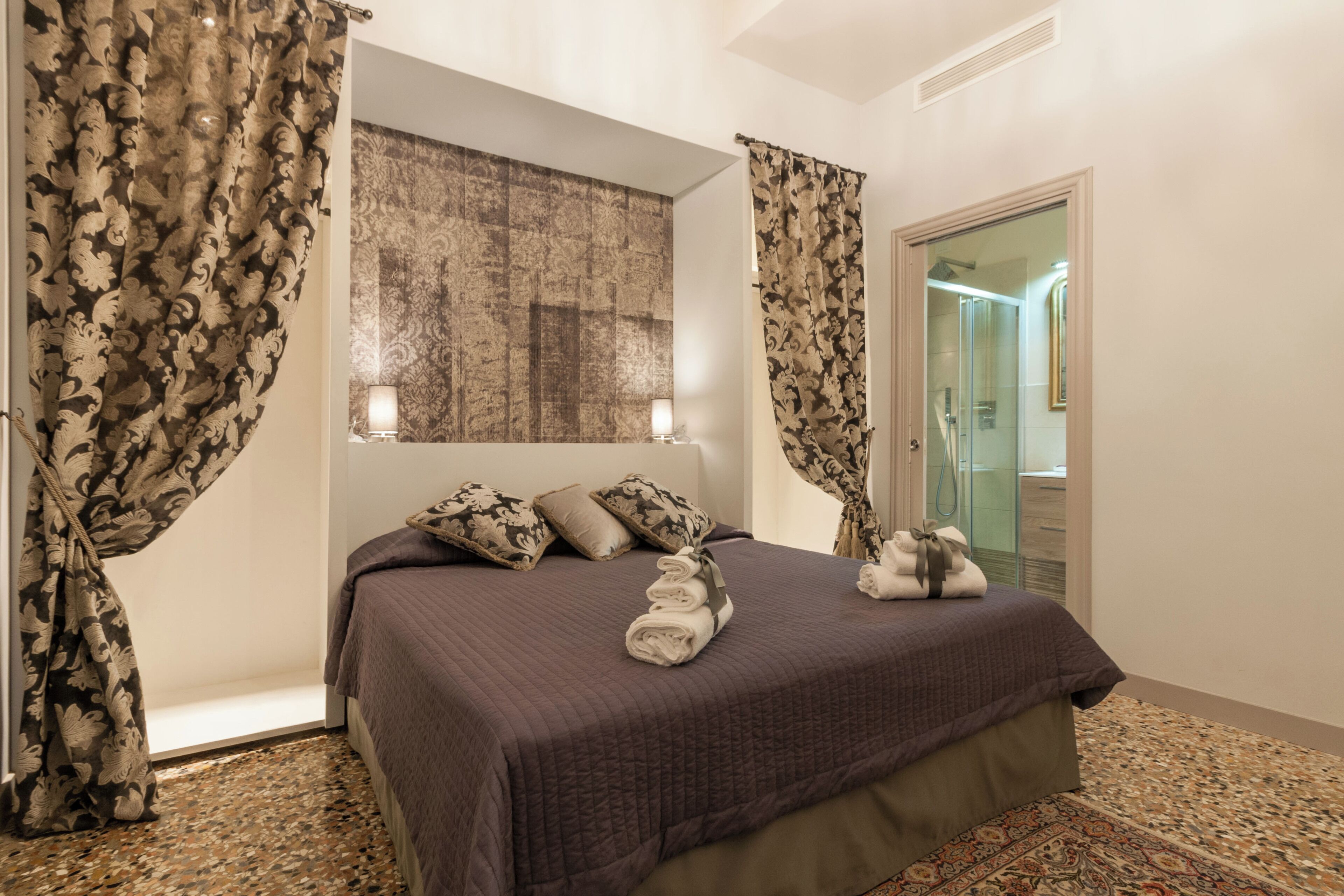 3 bedrooms, iron/ironing board, travel crib, WiFi