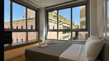 2 υπνοδωμάτια, κλινοσκεπάσματα