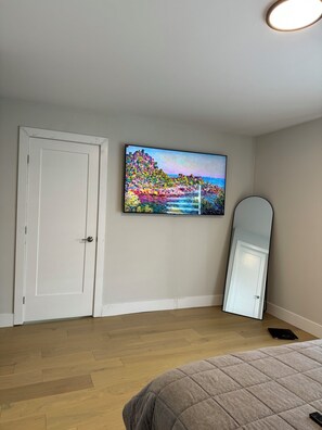 3 soverom, strykejern/-brett, wi-fi og sengetøy