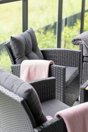 Apartamento, 2 quartos, sacada | Sacada