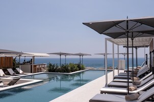 Indoor pool, seasonal outdoor pool