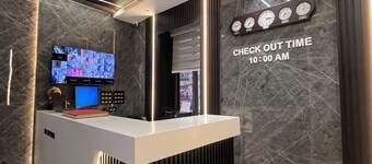 โรงแรม แนชั่นแนล