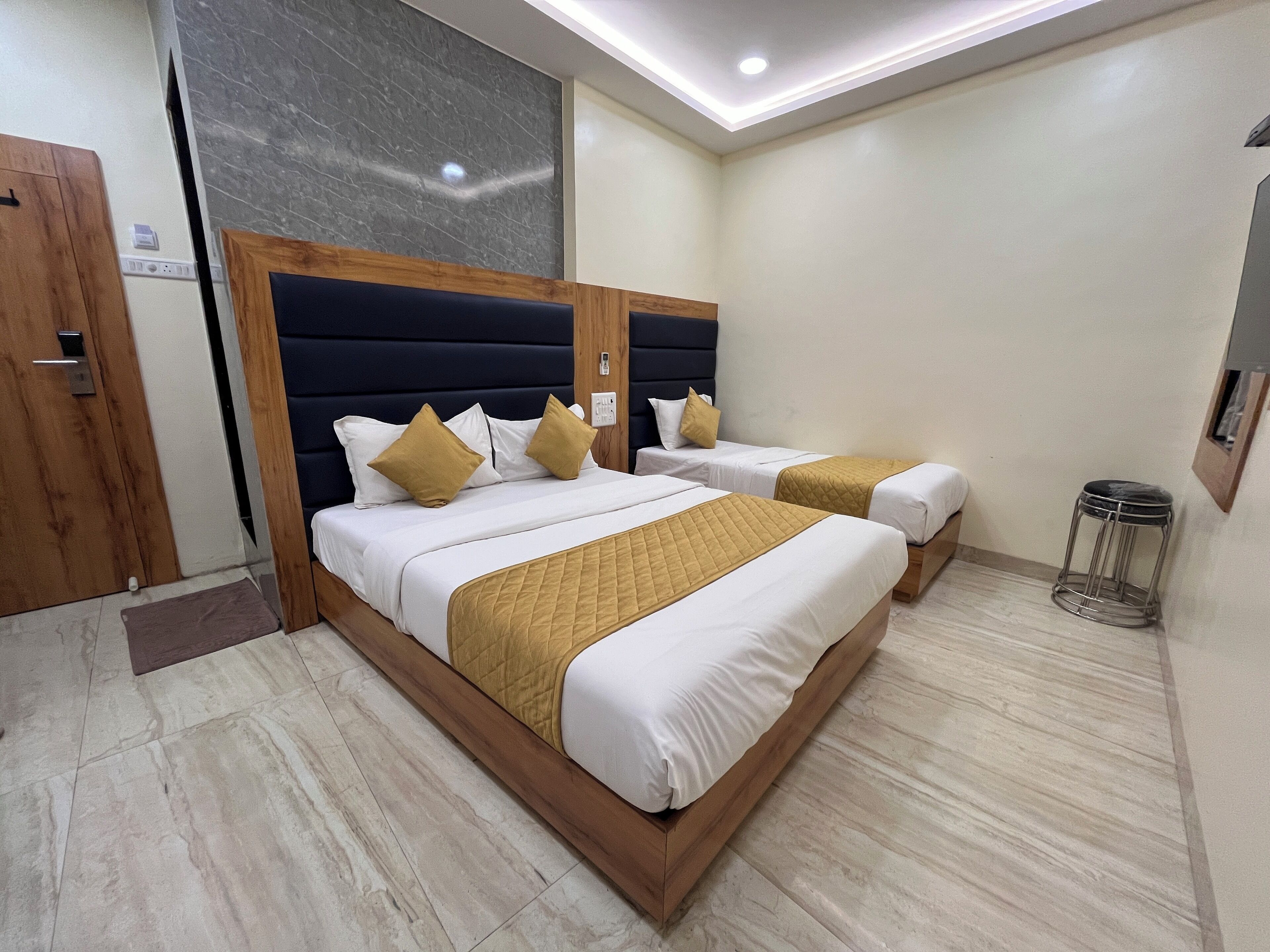 Foto - Hotel National - Grant Road