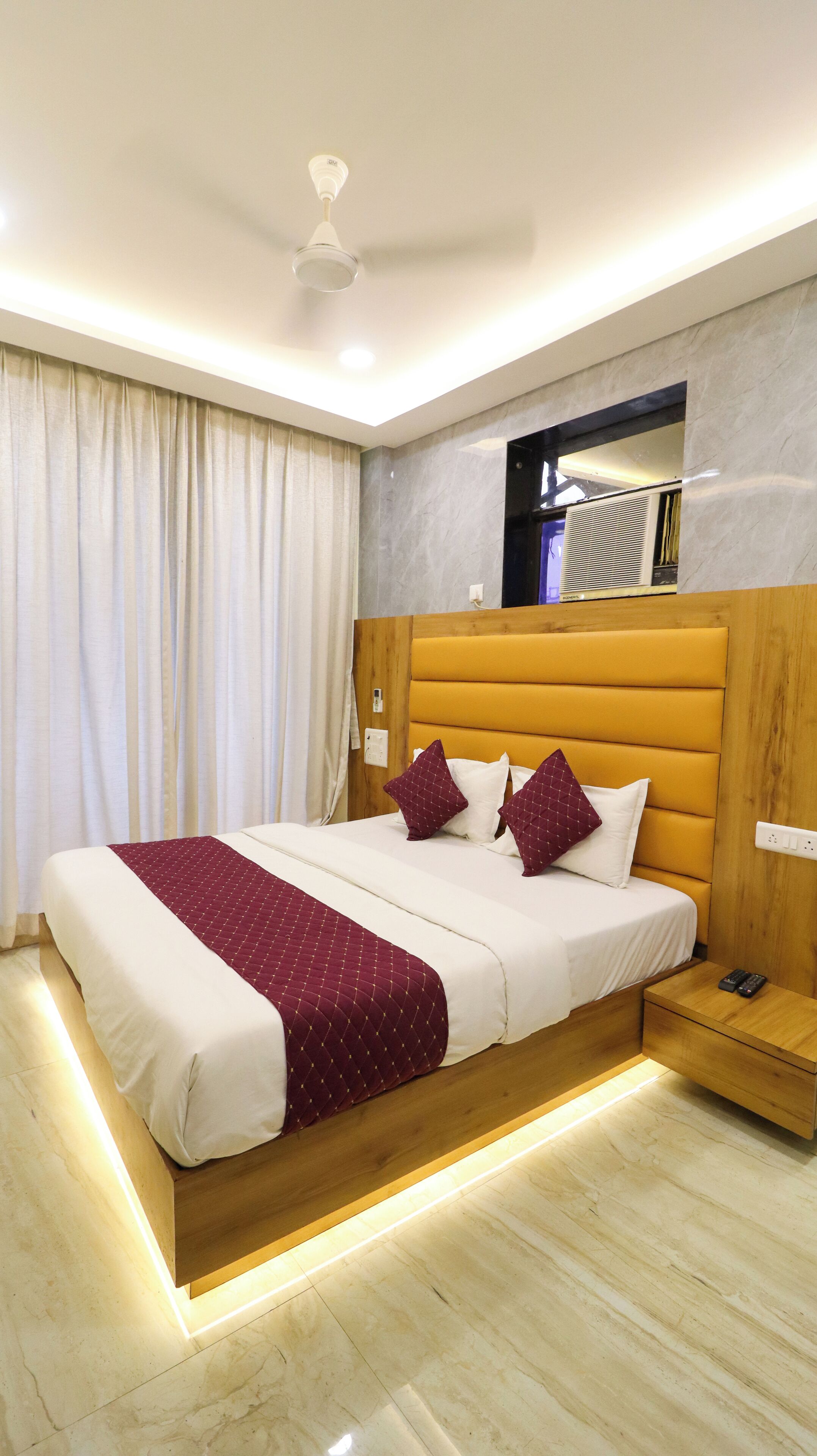 Foto - Hotel National - Grant Road