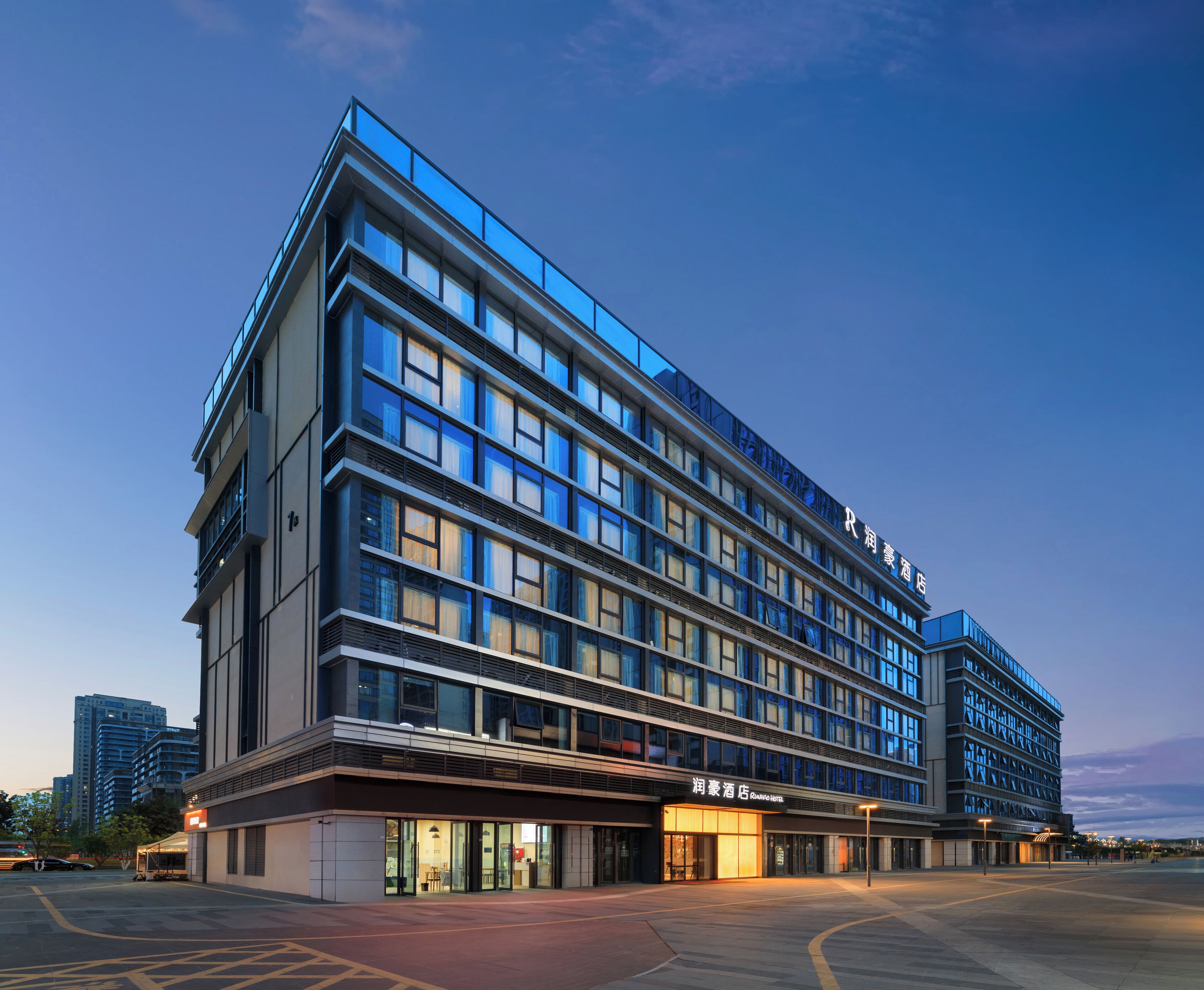 Façade de l’hébergement - soirée/nuit