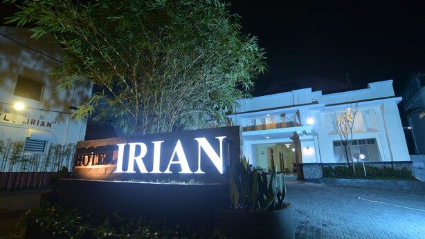 Unclassified image, 1 of 12, button - Hotel Irian Surabaya (Surabaya)