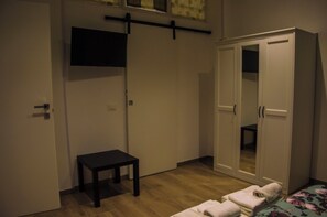 1 bedroom, iron/ironing board, travel cot, free WiFi - Cozy and charming apartment in Monopoli (Monopoli)