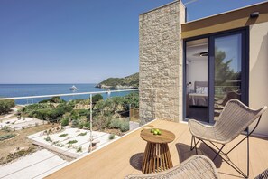 Luxury Villa, 3 Bedrooms, Sea View | Terrace/patio