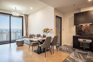 Premium Apartment, City View | Living area