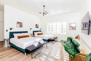 5 bedrooms, iron/ironing board, travel crib, WiFi