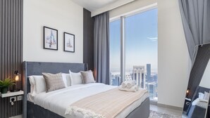 4 bedrooms, bed sheets - 4 BR Emaar Forte Burj Khalifa by Sojo Stay (Dubai)