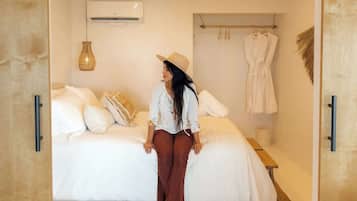 3 bedrooms, iron/ironing board, travel crib, WiFi