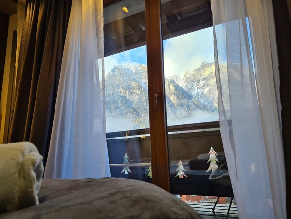 Deluxe Room | Free WiFi - CASA FLORESCU (Busteni)