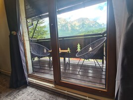 Suíte família, vista para a montanha | Terraço/pátio