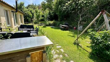 Enceinte de lâhĂ©bergement