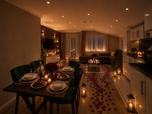 Design Apartment, 2 Bedrooms, Kitchen, Garden View | Egyptian cotton sheets, premium bedding, down comforters, minibar - Casa Florya Otel (Istanbul)