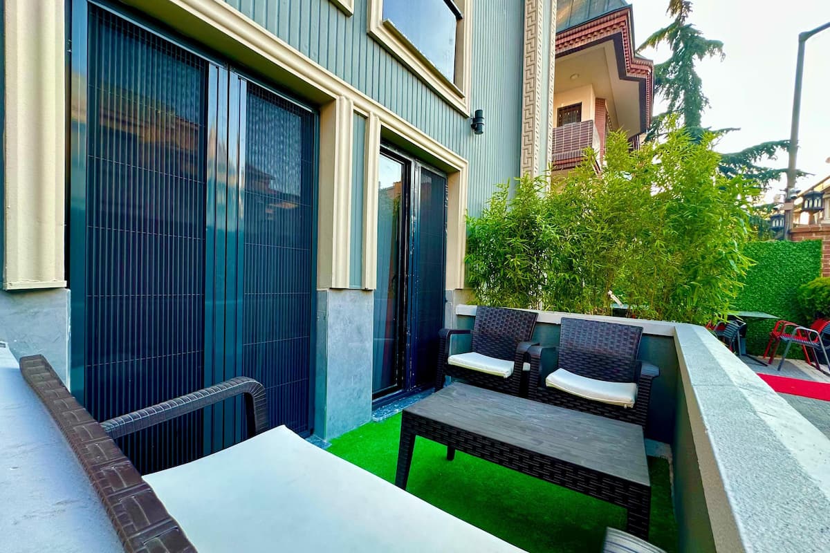 Family Apartment, 2 Bedrooms, Balcony, Garden View | Balcony