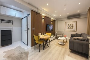 Design-Apartment, 1 Schlafzimmer, Küche | Bettwäsche aus ägyptischer Baumwolle, hochwertige Bettwaren