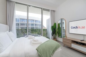 Premium Studio, Balcony | Individually decorated, iron/ironing board, cribs/infant beds - Brand New & Modern Studio JVC (Dubai)