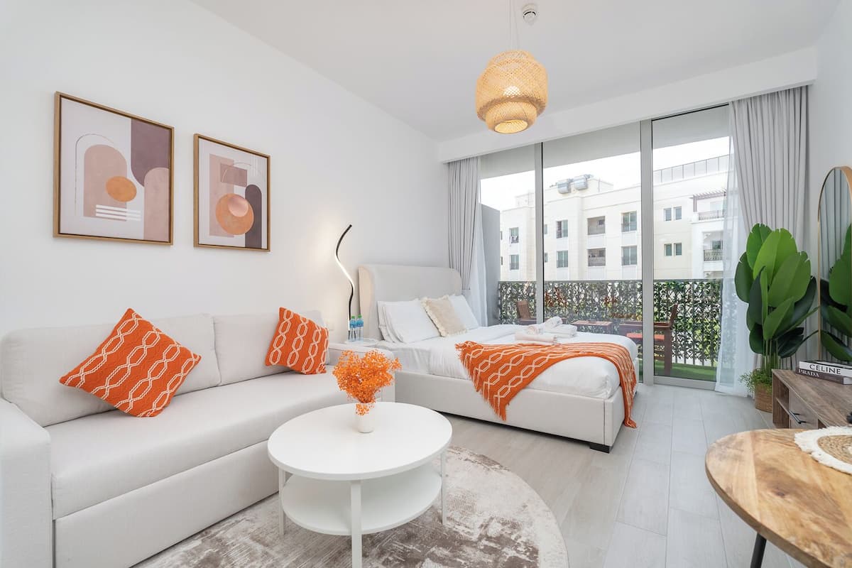 Monolocale Exclusive, balcone | Con stile personalizzato, ferro/asse da stiro