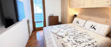 1 habitación y ropa de cama