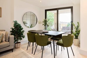 Exterior - The South Wimbledon Escape - Lovely 3bdr With Balcony (London)