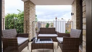 Apartment (3 Bedrooms) | Exterior