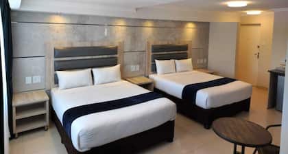 Bayside Taj Hotel