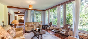 Beautiful Historic Stand Alone House 