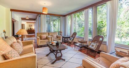 Beautiful Historic Stand Alone House