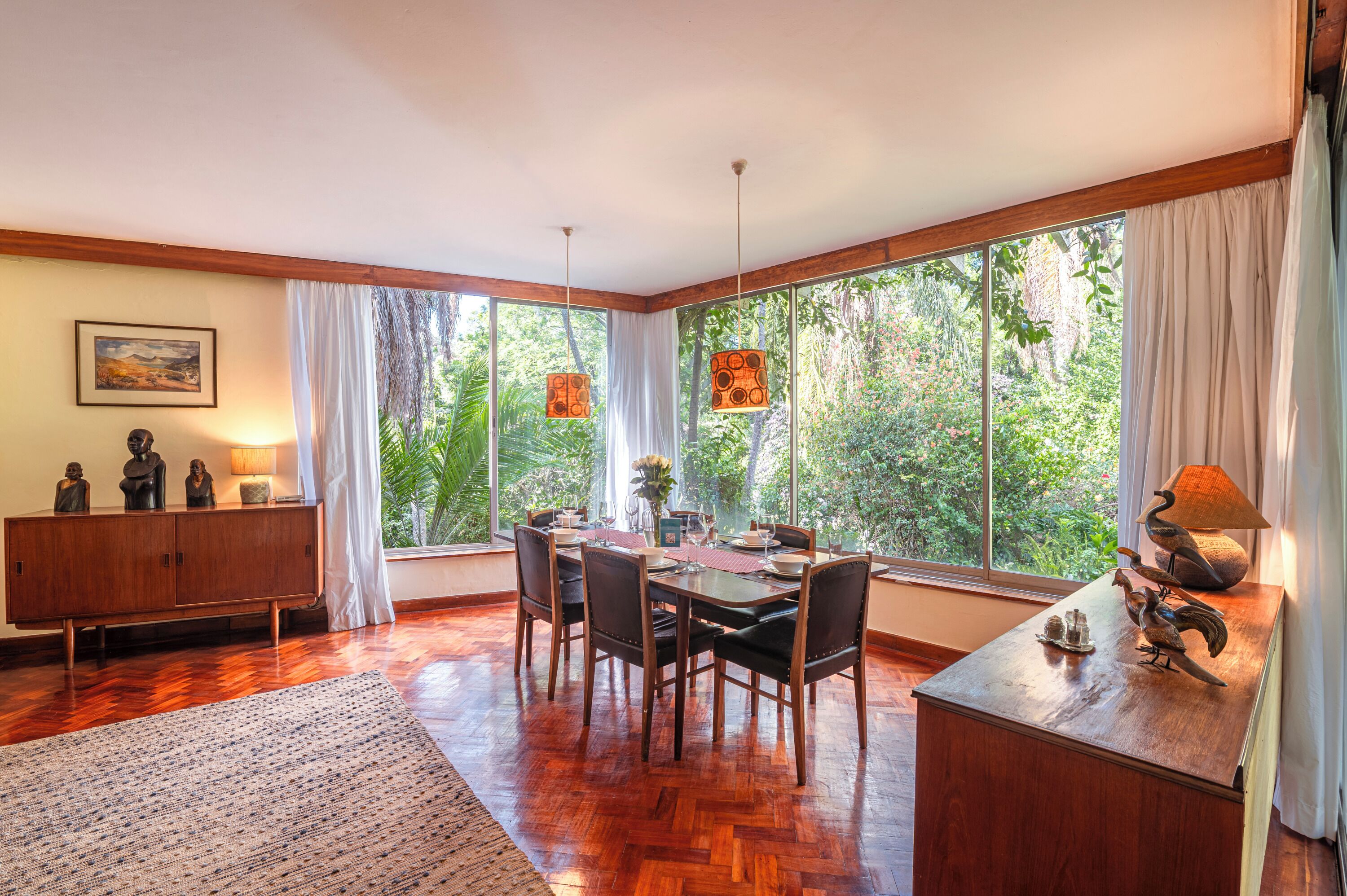 Villa (4 Bedrooms) | Interior