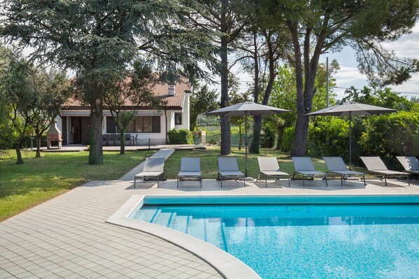 Piscina
