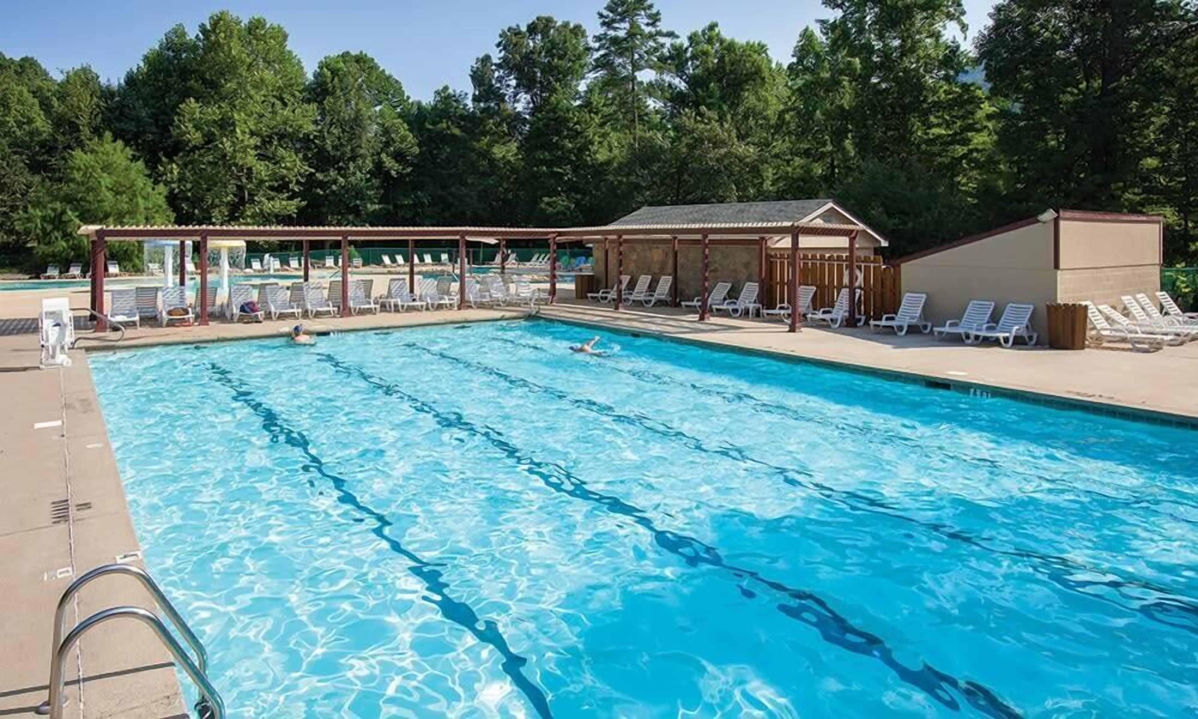 1br Suite Condo Mini Golf, Pools, Tennis!